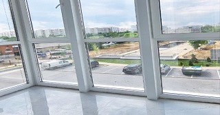 Панорамное остекление балкона Кореновск цена от 11 тыс. руб. м/п.