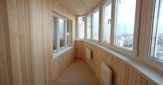 Отделка, остекление, утепление балконов в Кореновске от 203 руб. м/2.